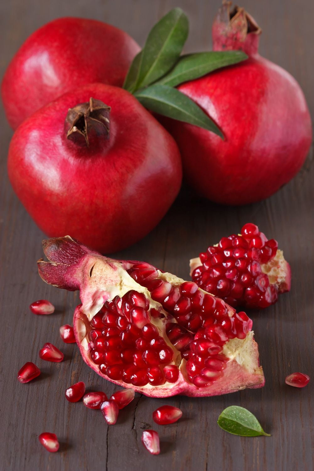 Pomegranate — رمان